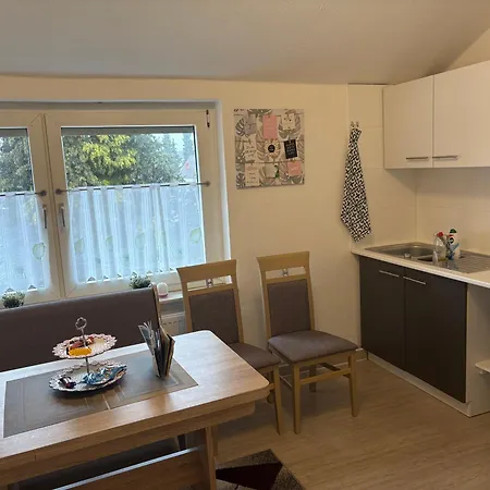 Schoene Naehe Stadtmitte Von Apartman *
